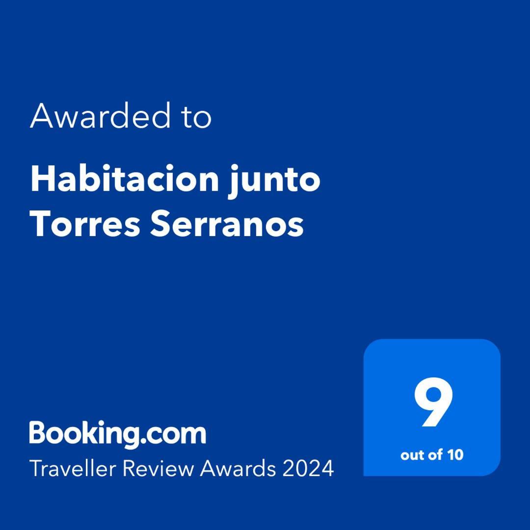 Habitacion Junto Torres Serranos Βαλένθια Εξωτερικό φωτογραφία