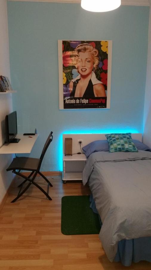 Habitacion Junto Torres Serranos Βαλένθια Εξωτερικό φωτογραφία