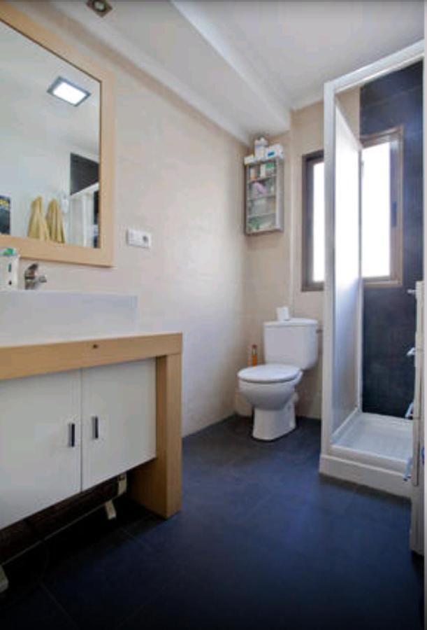Habitacion Junto Torres Serranos Βαλένθια Εξωτερικό φωτογραφία
